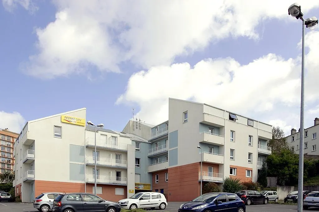 Terres De France Brest Aparthotel 2*,  Frankrijk